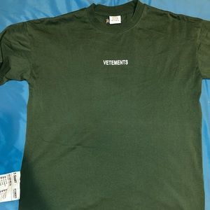 Green VETEMENTS T-shirt